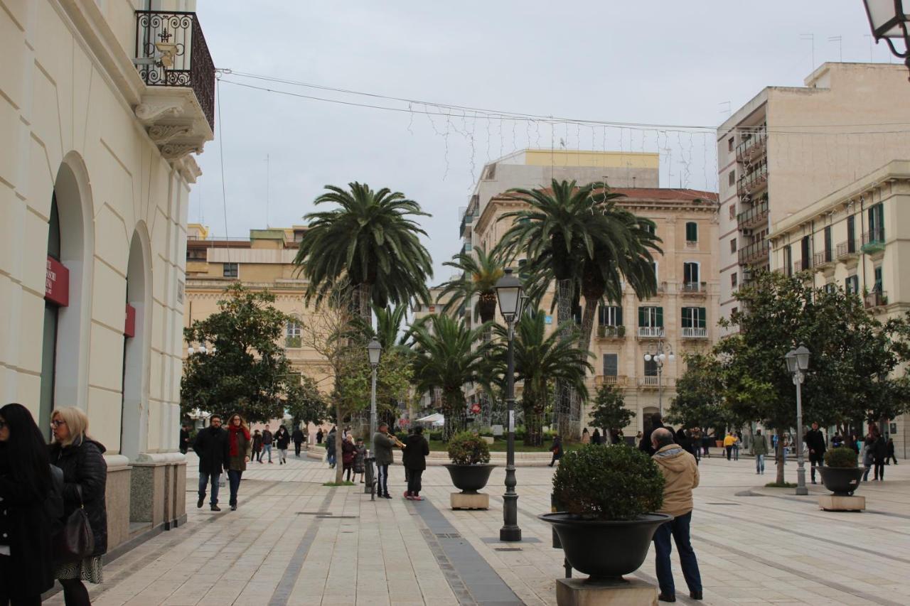 Philos - Appartements & Rooms Taranto Exterior foto