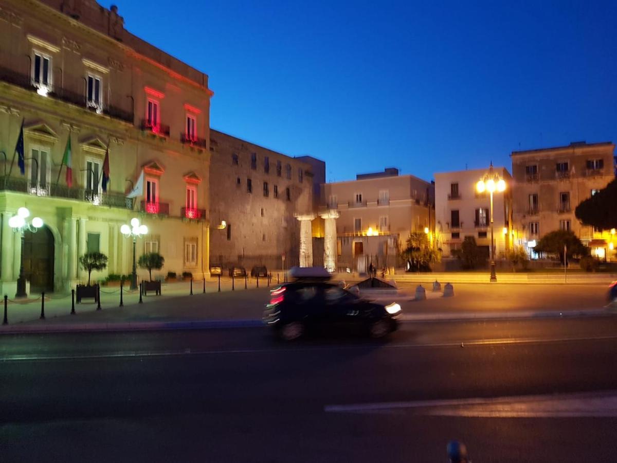Philos - Appartements & Rooms Taranto Exterior foto