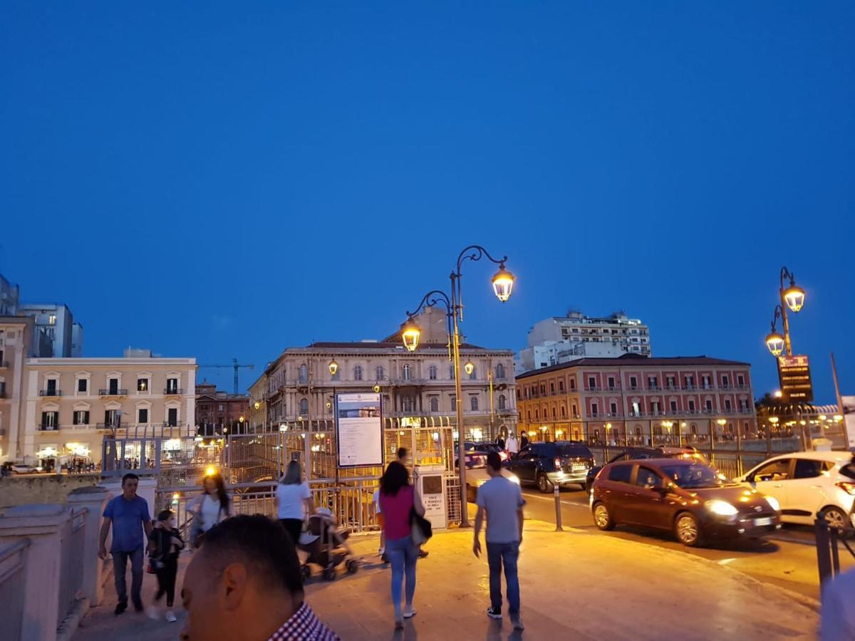 Philos - Appartements & Rooms Taranto Exterior foto