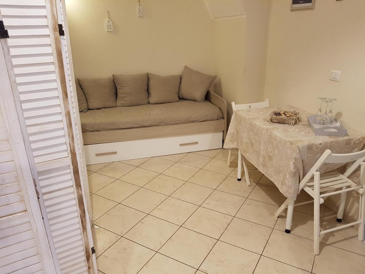 Philos - Appartements & Rooms Taranto Exterior foto