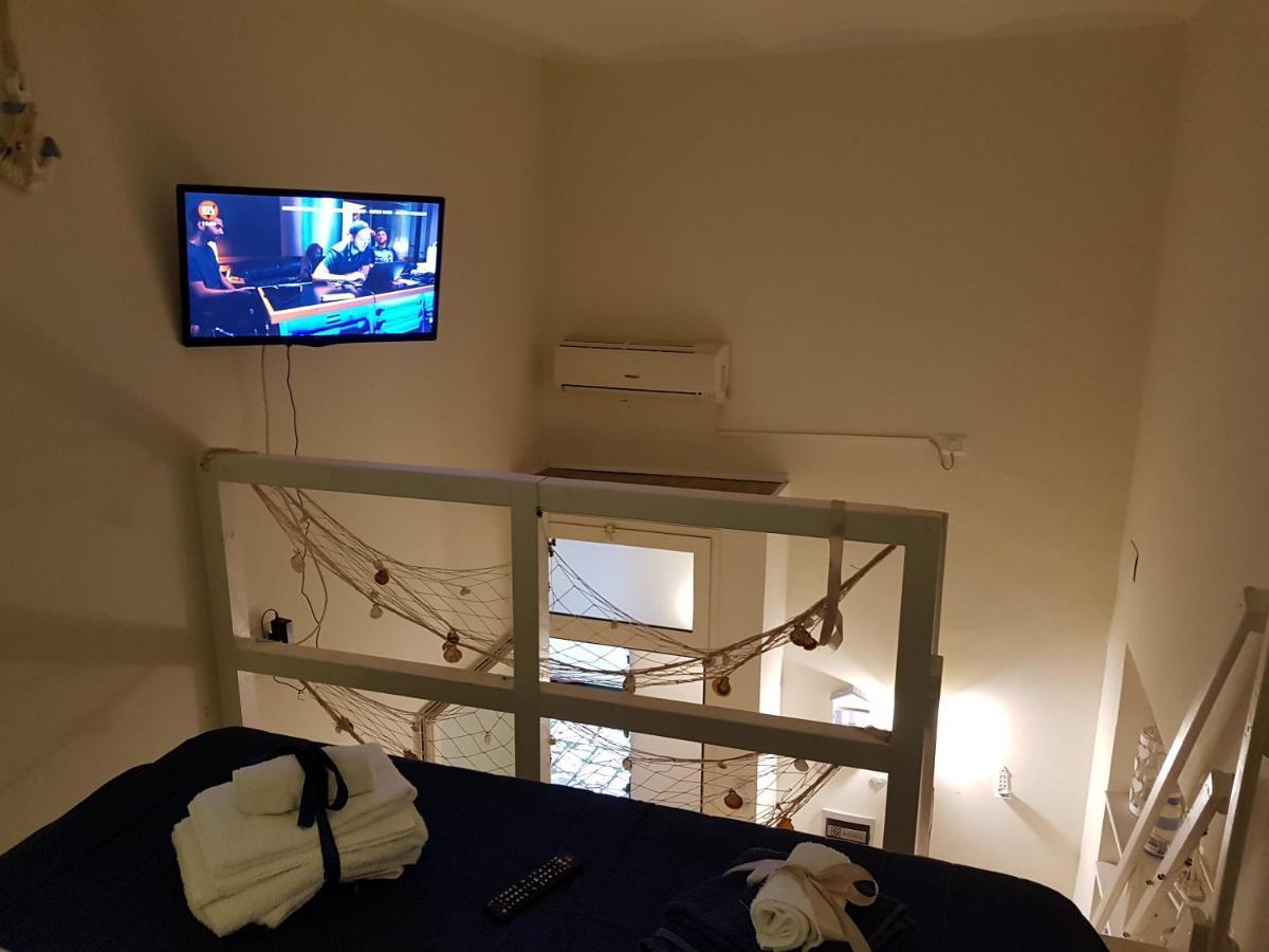 Philos - Appartements & Rooms Taranto Exterior foto