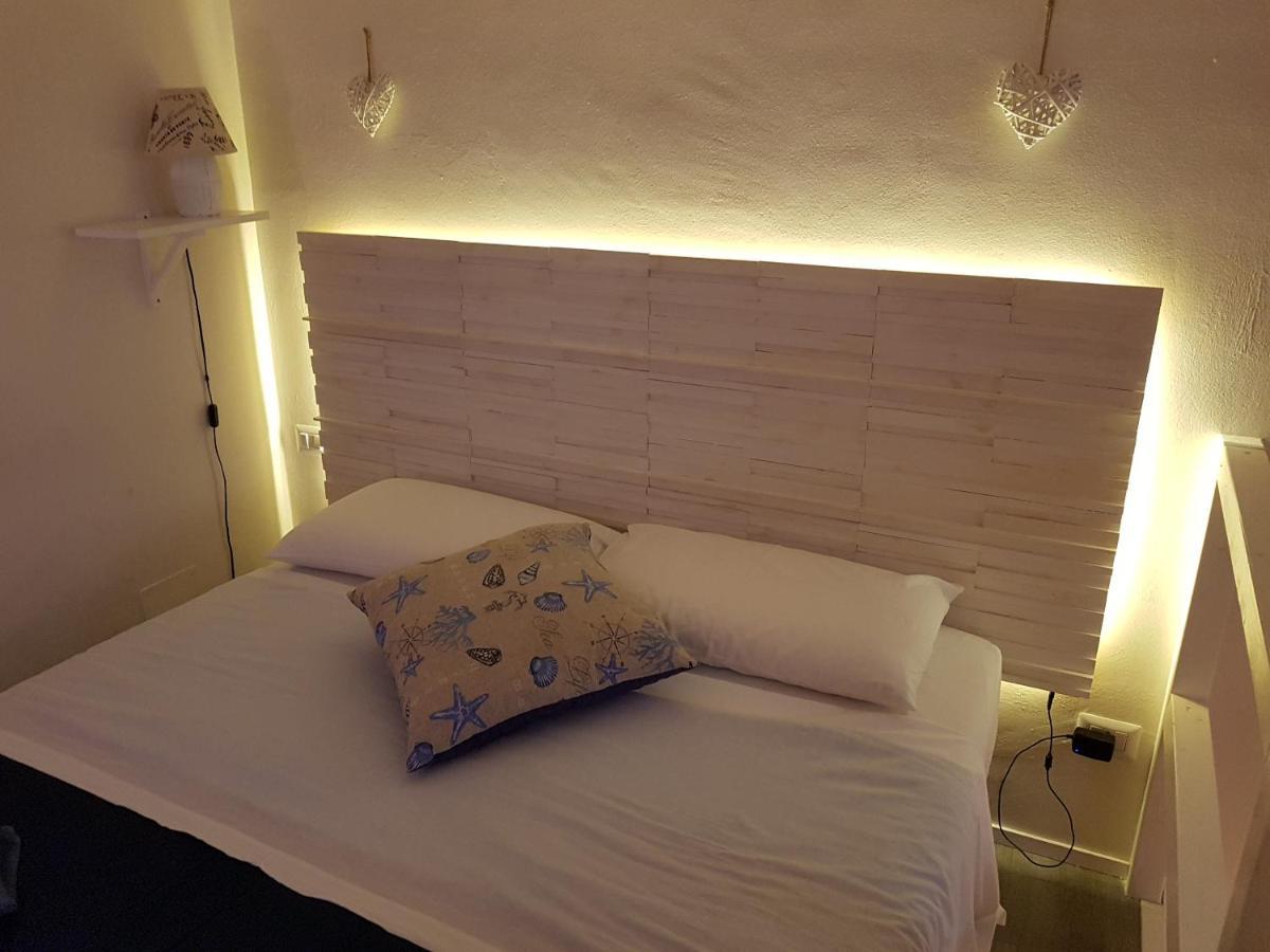Philos - Appartements & Rooms Taranto Exterior foto