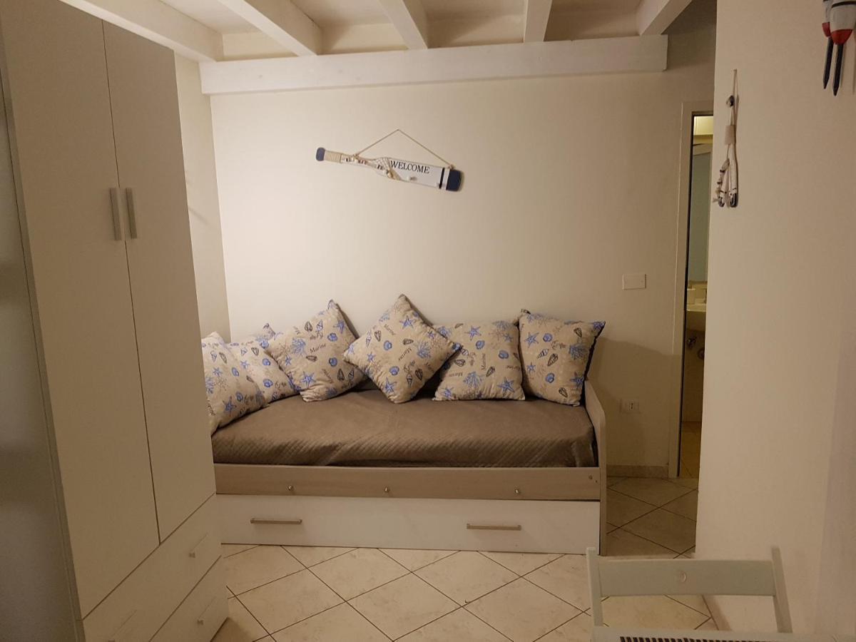 Philos - Appartements & Rooms Taranto Exterior foto