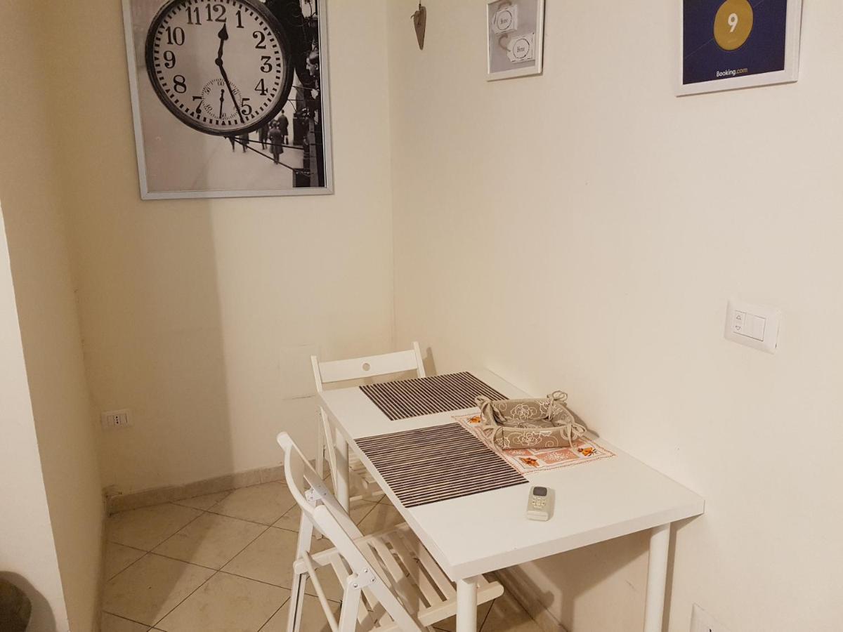 Philos - Appartements & Rooms Taranto Exterior foto